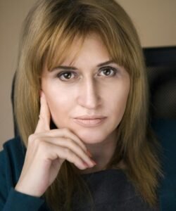 Mihaela Mitroi