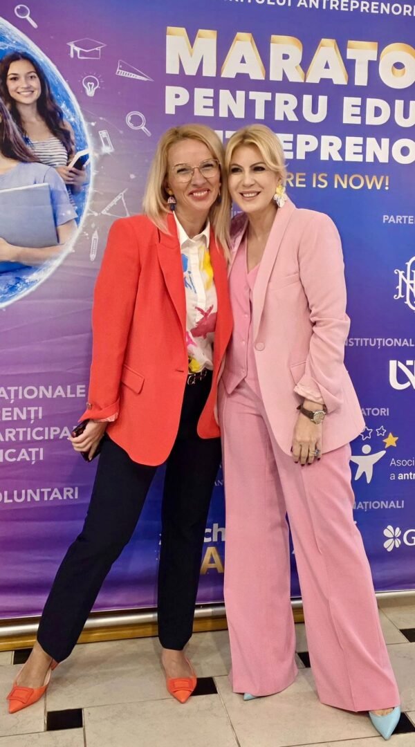 Cristina Chiriac si Alina Stoica